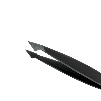 Noemi - Pro Tweezers - Edge Beauty Pro ™️