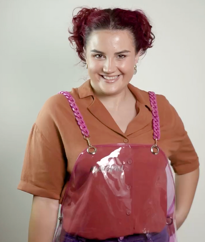 Noemi USA | Apron for Beauty Professionals